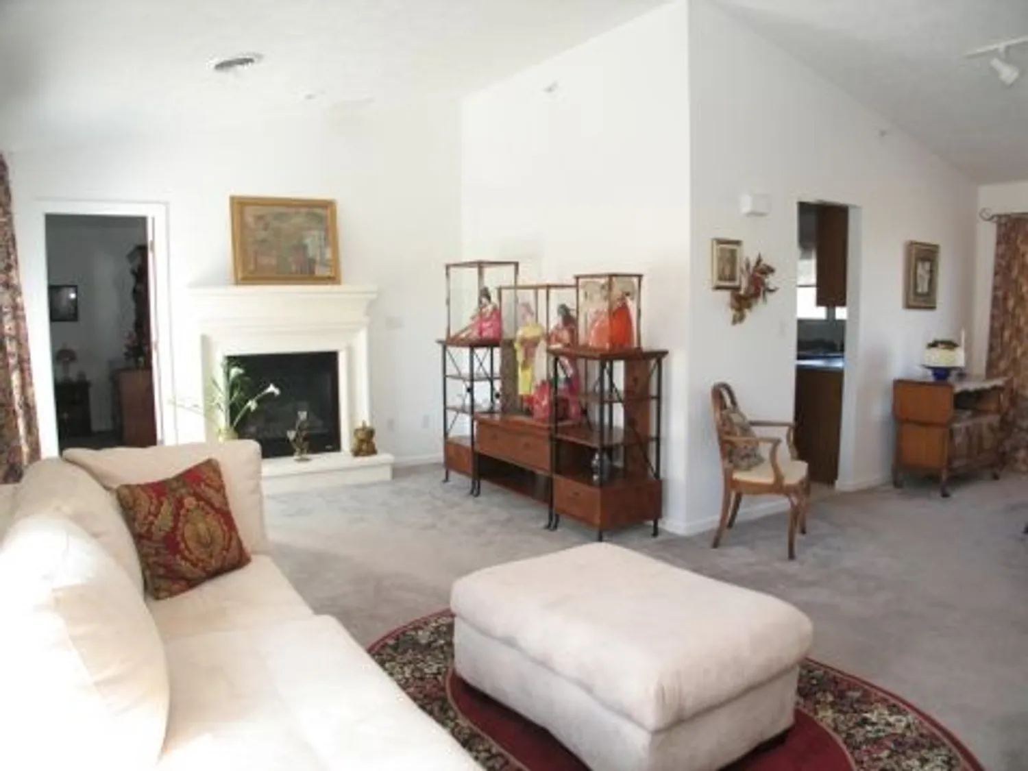 Chateau Royale Apartments